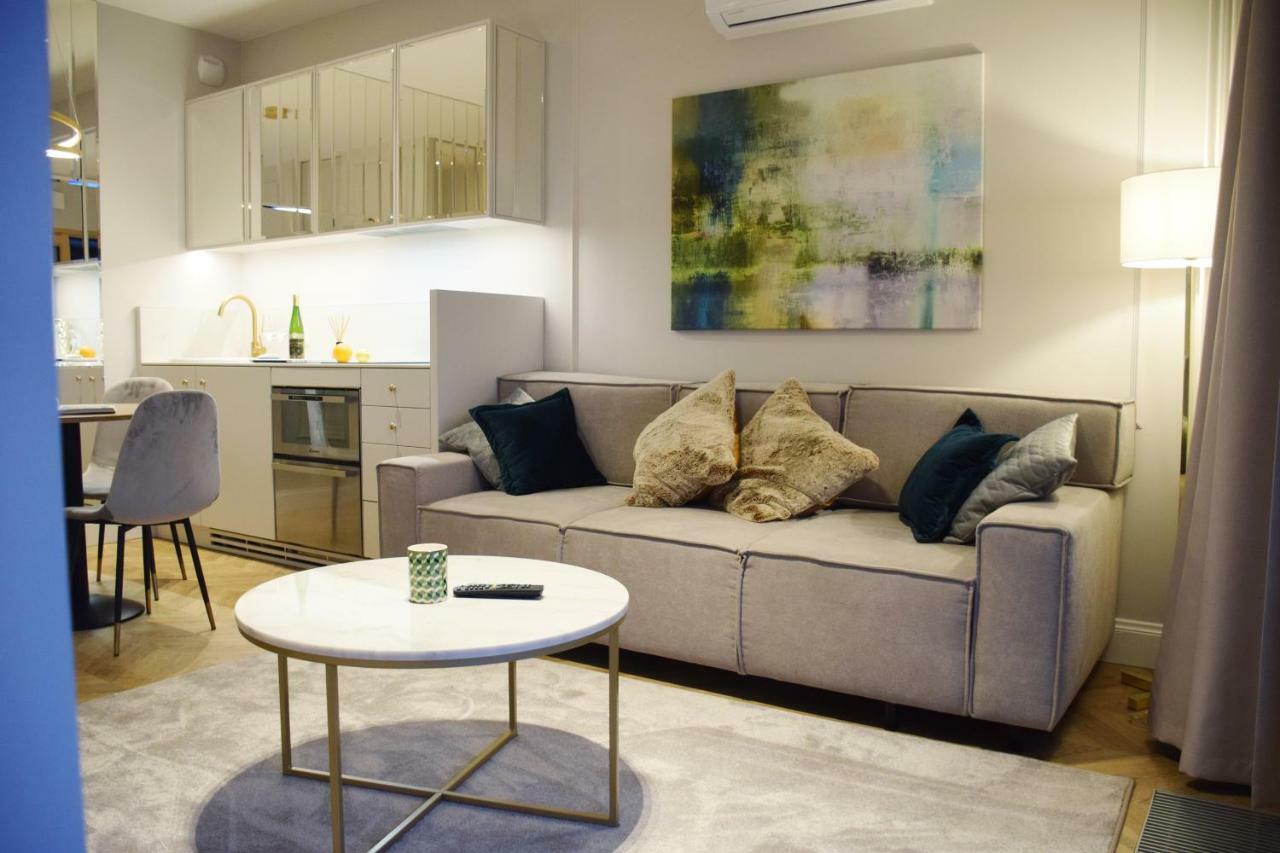 Mennica Residence Apartments By Renters Prestige Warszawa Eksteriør billede